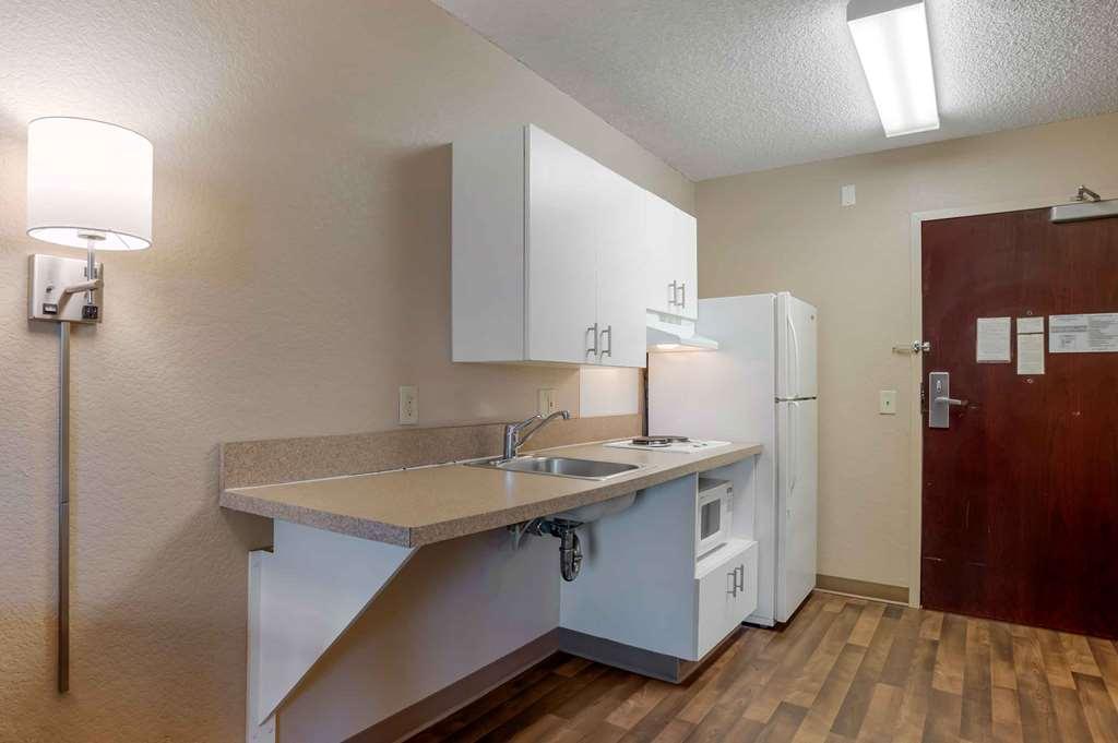 Extended Stay America Suites - Orange County - Lake Forest Chambre photo